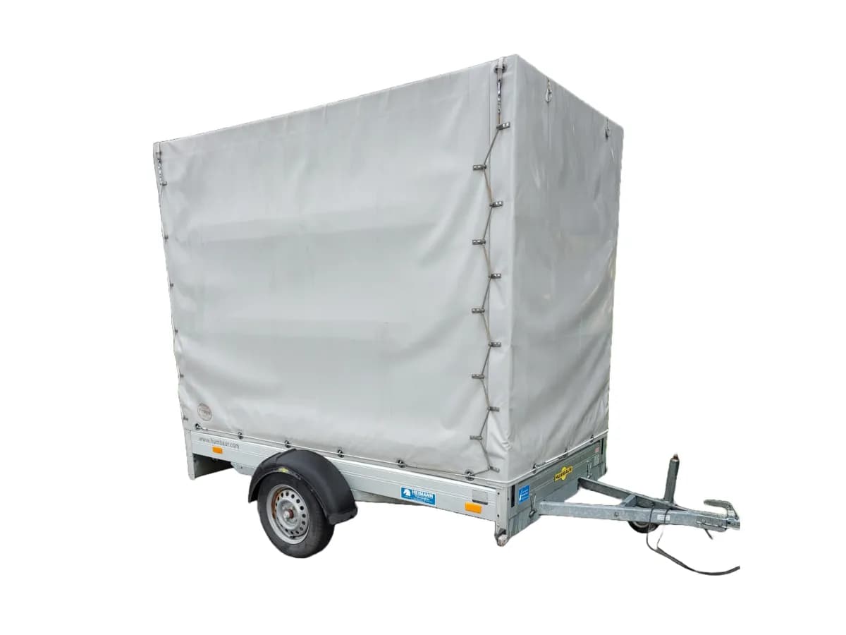 Anhänger 750 kg mieten – Humbaur Tieflader mit Plane online buchen